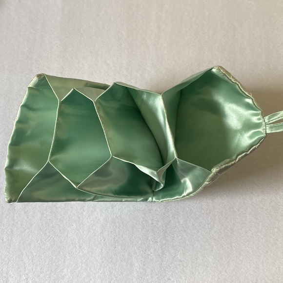 💐Rare💐Vintage 1950’s Quilted Silk Lingerie Bag’s Set of 2 - Picture 11 of 15